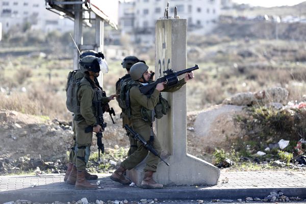 Újabb négy palesztin halt meg az erőszakhullámban Ciszjordániában