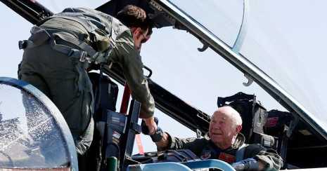 Chuck_Yeager_4