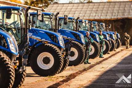 New_holland_traktorok_atadasa (5)
