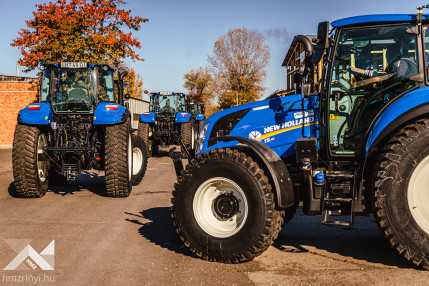 New_holland_traktorok_atadasa (8)