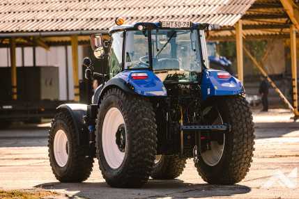 New_holland_traktorok_atadasa (22)