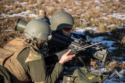 1 Lövészzászlóalj lövészeti kiképzések Carl Gustaf lövészet (8)
