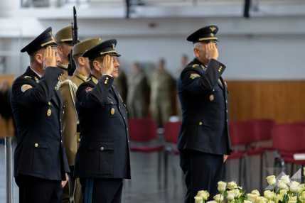 Gál Szabolcs főtörzsőrmester búcsúztatója (10)