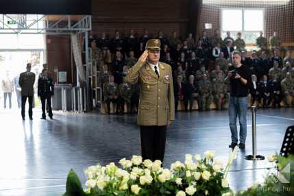 Gál Szabolcs főtörzsőrmester búcsúztatója (21)