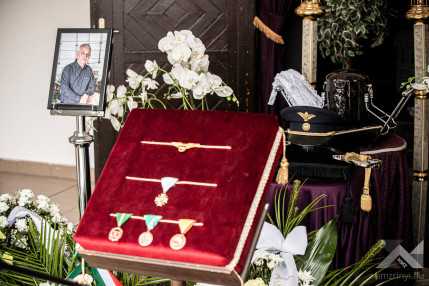 Samu István temetése Pápán KLAC7630