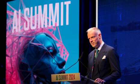 20240910_AI Summit_Miniszter_HSZ_nyito